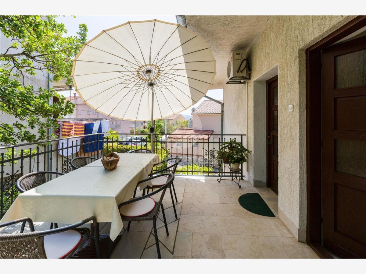 Apartments Dora Selce Exterior photo